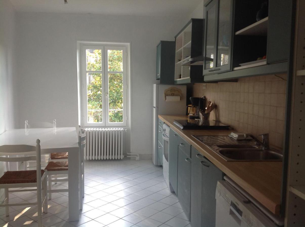 Appartement En Centre Ville เนอแวร์ ภายนอก รูปภาพ